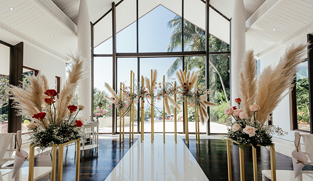 Vintage wedding - The Chapel of COMO POINT YAMU